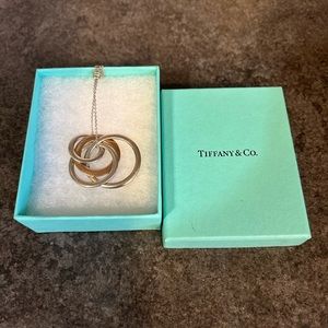 Authentic 1887 Tiffany lariat ring necklace- only owner